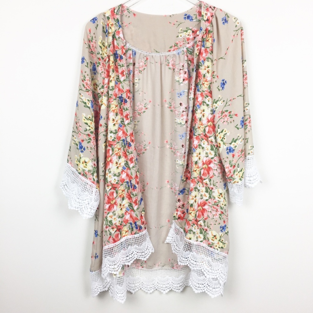 Fashion | Boho Floral Crochet Duster Kimono